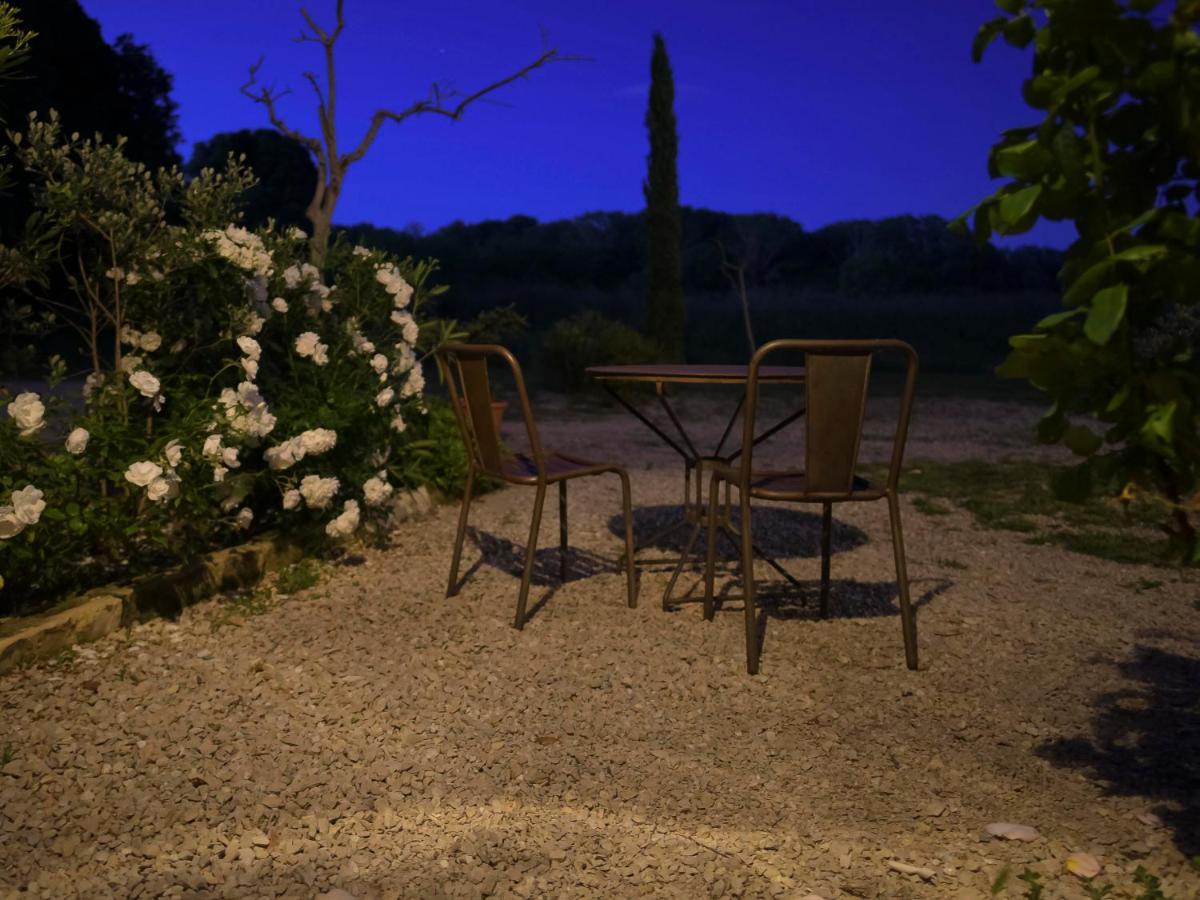 Les Chambres D'Agmara Arles Ngoại thất bức ảnh